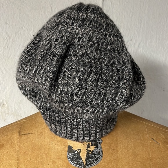 NWT Portolano Knit Hat - Picture 3 of 4